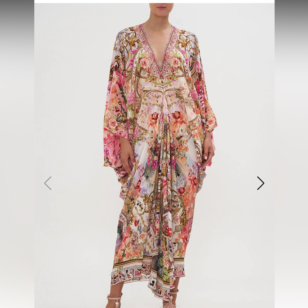 Limited Edition NWT camilla x Disney minnie caftan